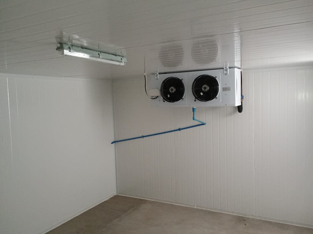 Mantenimiento de Cámara Frigorífica en Santiago | Castro Cooling